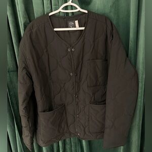 Target Original Use Black Quilted Jacket XL
BRAND NEW WITH TAGS!